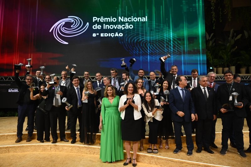 Florianópolis venceu como Ecossistema de Inovação, enquanto a Christal e a Nanoscoping representaram SC no prêmio concedido por CNI e Sebrae.