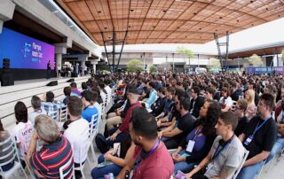 Floripa Mais Tec promoveu oficinas e workshops sobre carreira na área de tecnologia - mais de 12,5 mil pessoas estão inscritas no programa