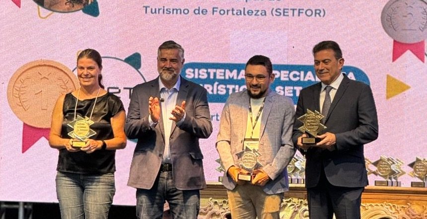 Finalista nas três edições da premiação, Smart Tour Brasil, fundada por Jucelha Carvalho foi reconhecida na categoria de Gestão de Dados e Inteligência em Turismo.