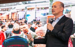 Daniel Leipnitz, presidente do Conselho da ACATE, fará palestra no South by Southwest, em Austin (Texas), mostrando como uma cidade ao Sul do Brasil se tornou referência na América Latina ao concentrar mais de 5 mil empresas de TI.