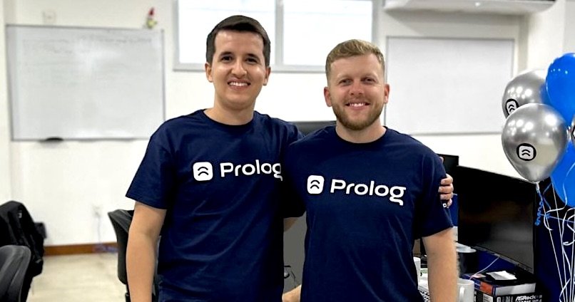 Prolog, startup que desenvolve plataforma de gestão de frotas, cresceu 70% no ano passado com recursos próprios e quer dobrar o faturamento em 2024, comentam os sócios Luiz Felipe e Jean Zart.