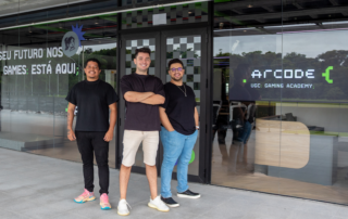 Projeto Arcode, criado pela Hero Base em parceria com Avell e Sicoob, mira formação de mais de 2 mil alunos já em 2025.