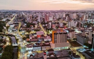 Relatório 2025 da Startup Blink aponta que o ecossistema brasileiro cresce abaixo da média mundial - SC, porém, tem algumas das cidades com maior crescimento no ranking nacional