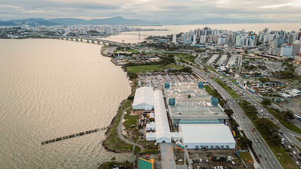 Florianópolis durante o Startup Summit 2025: SC  está entre os cinco primeiros colocados em praticamente todos os pilares de inovação, aponta INPI